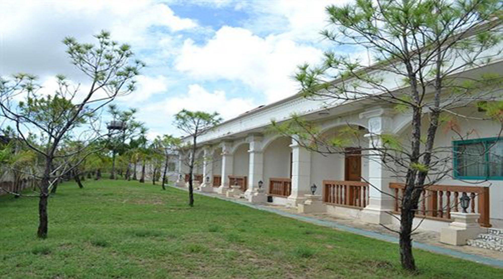 Excel River View Yangon Eksteriør bilde